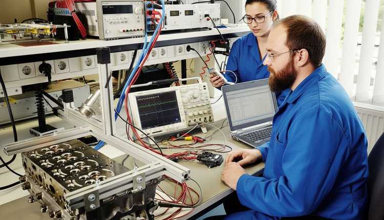 Garantiya-12-mesyacev-na-remont-laboratornyh-centrifug_