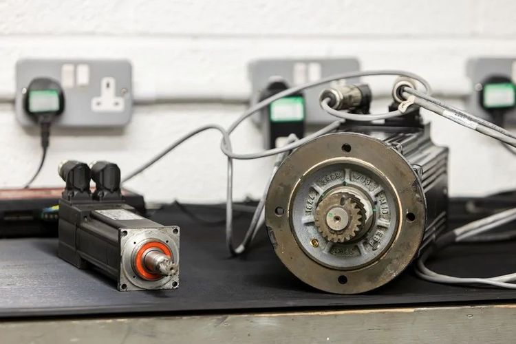 Как проверить серводрайвер на исправность